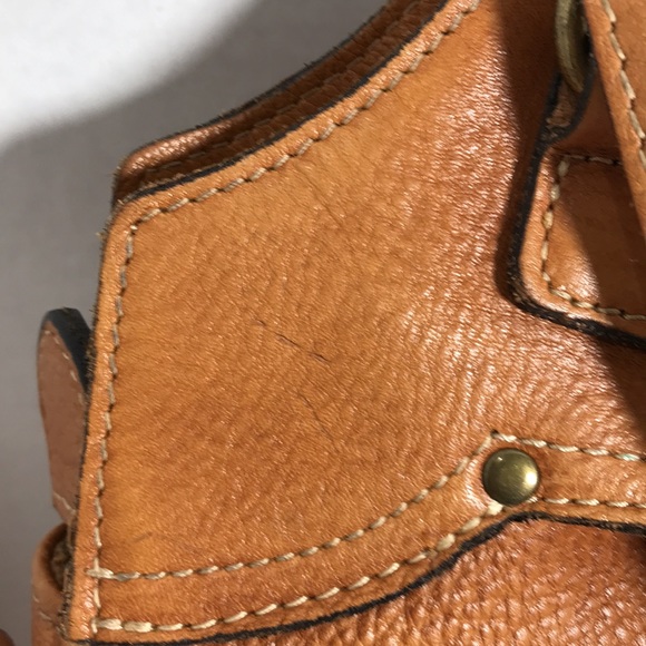 Patricia Nash Large Tan Leather Shoulder Crossbody - Picture 8 of 16